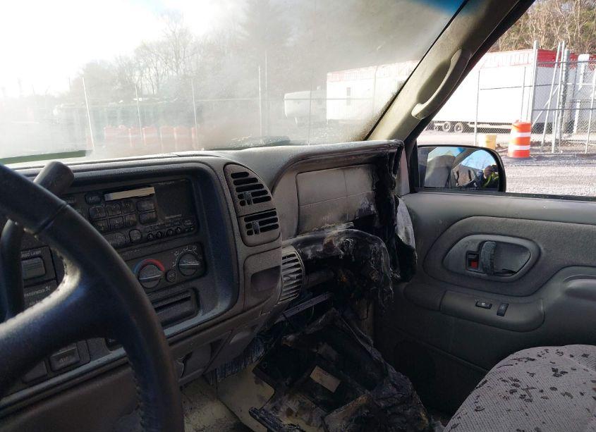 Photo 13 of 1998 Chevrolet K1500 FLEETSIDE (VIN 2GCEK19R6W1229027)