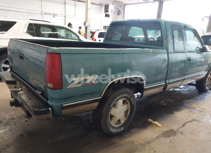Photo 4 of 1997 Chevrolet K1500 FLEETSIDE (VIN 2GCEK19R7V1268398)