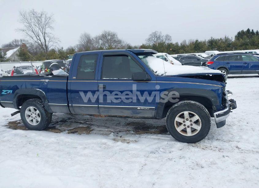 Photo 13 of 1996 Chevrolet Gmt-400 K1500 (VIN 2GCEK19R8T1243233)