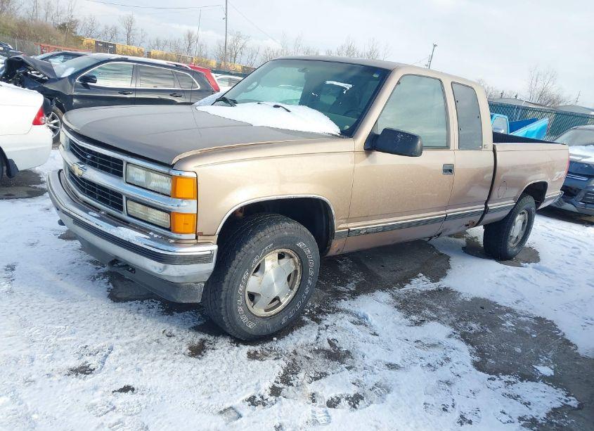 Photo 2 of 1997 Chevrolet K1500 FLEETSIDE (VIN 2GCEK19R8V1132734)