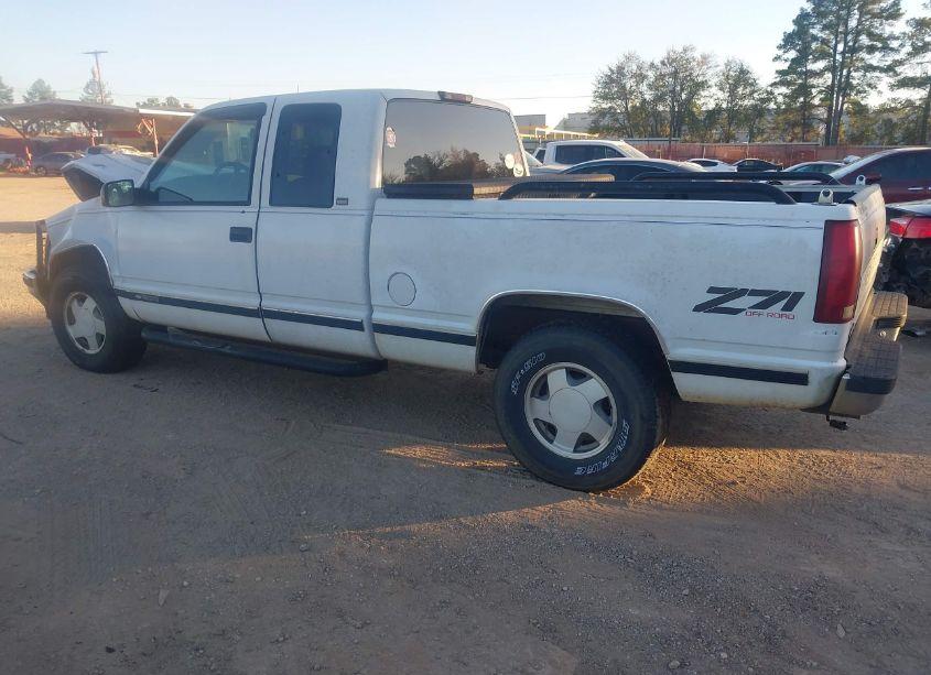 Photo 3 of 1996 Chevrolet Gmt-400 K1500 (VIN 2GCEK19RXT1104091)