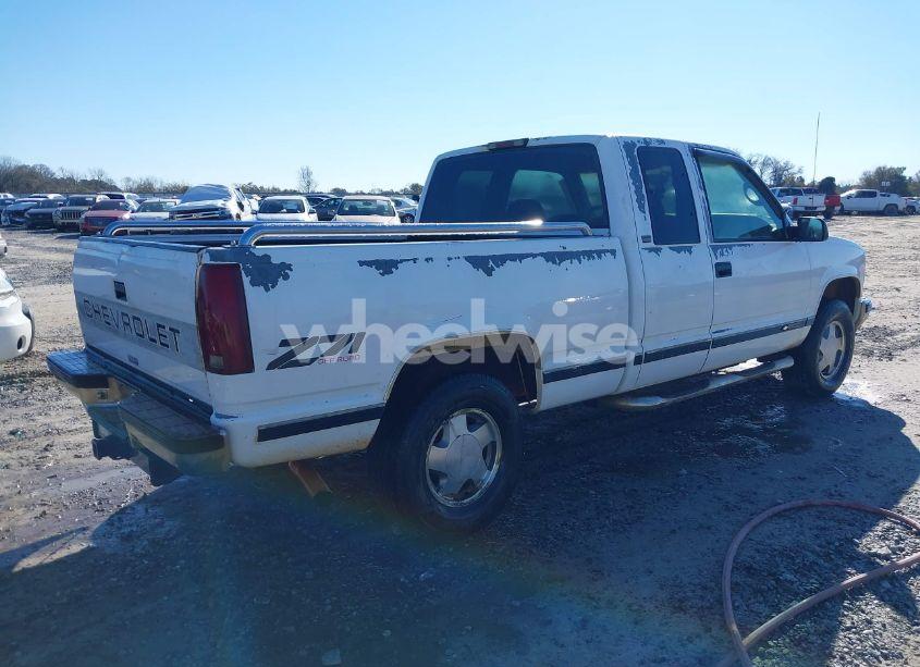 Photo 4 of 1997 Chevrolet K1500 FLEETSIDE (VIN 2GCEK19RXV1125719)