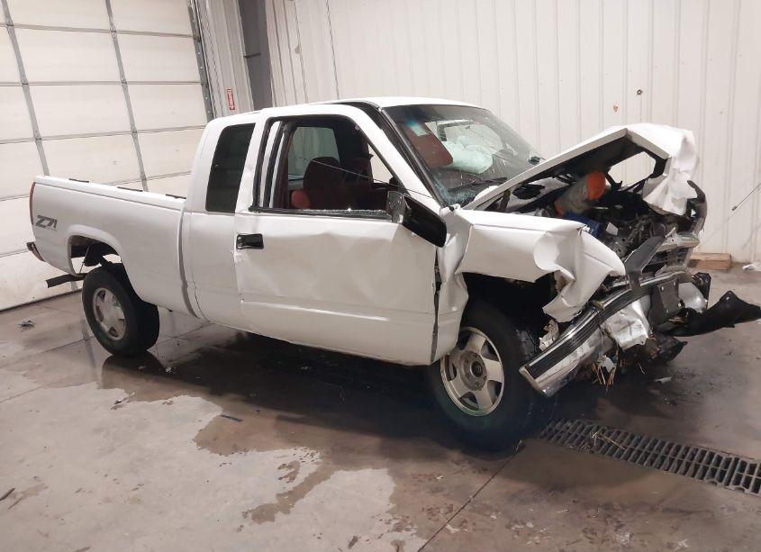 1997 Chevrolet C/k 1500 SILVERADO FLEETSIDE (VIN 2GCEK19RXV1281159) main photo