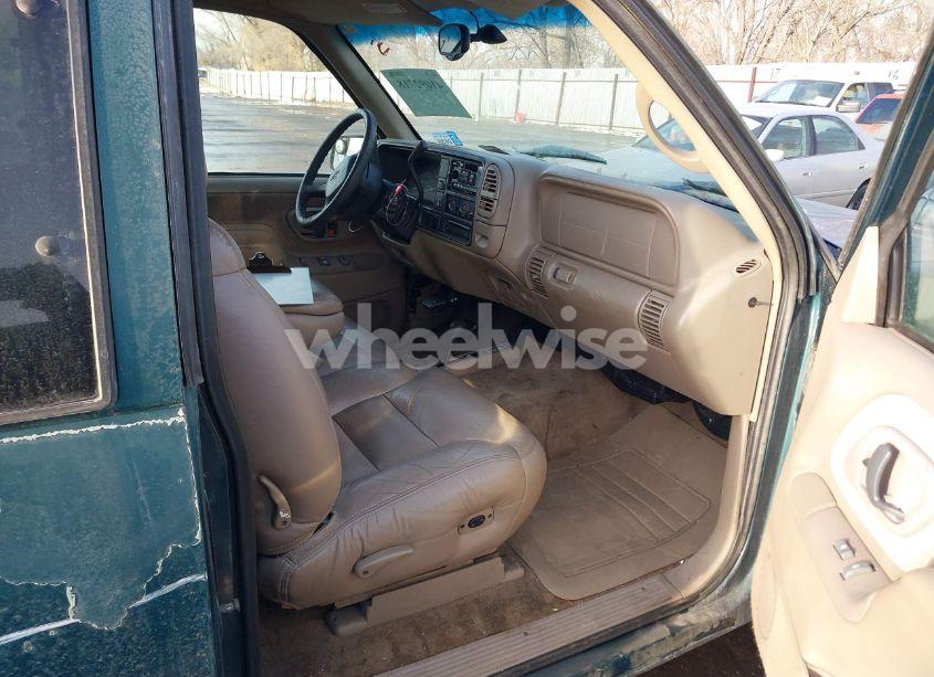 Photo 5 of 1998 Chevrolet K1500 FLEETSIDE (VIN 2GCEK19RXW1135295)