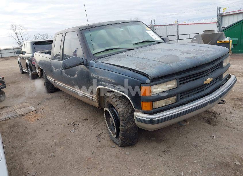1998 Chevrolet K1500 FLEETSIDE (VIN 2GCEK19RXW1139475) main photo