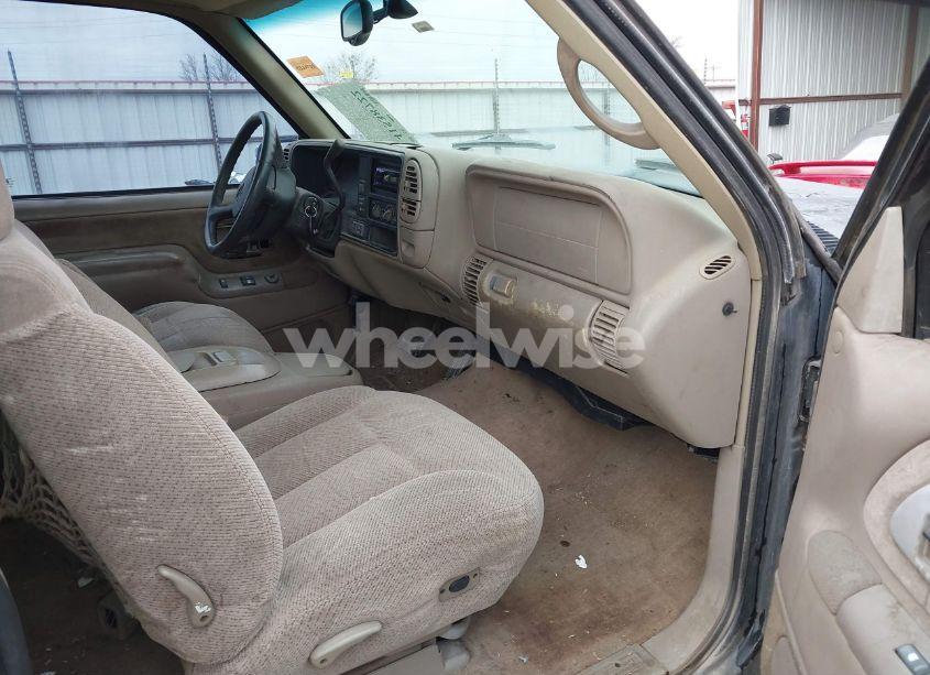 Photo 5 of 1998 Chevrolet K1500 FLEETSIDE (VIN 2GCEK19RXW1139475)