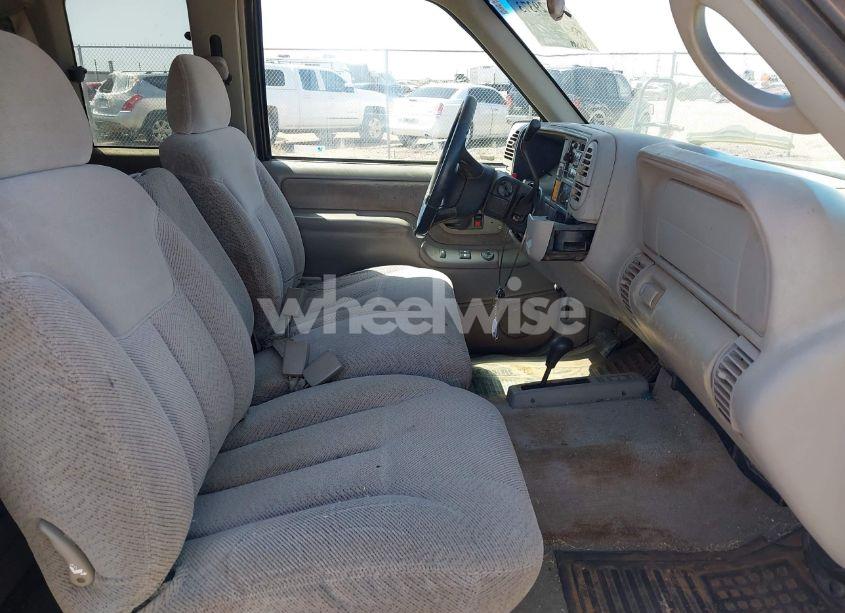 Photo 5 of 1998 Chevrolet K1500 FLEETSIDE (VIN 2GCEK19RXW1169172)