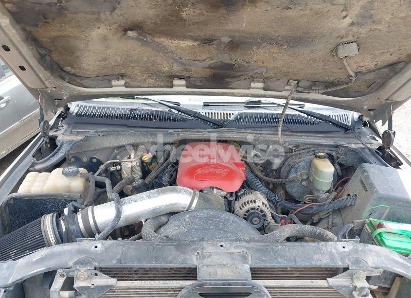 Photo 10 of 2002 Chevrolet Silverado 1500 LS (VIN 2GCEK19T021195205)