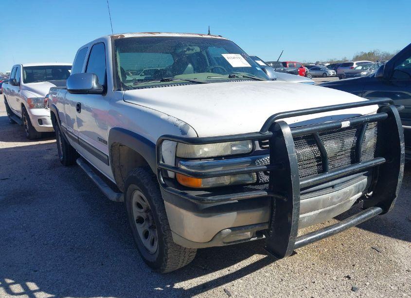 2002 Chevrolet Silverado 1500 LT (VIN 2GCEK19T021303449) main photo