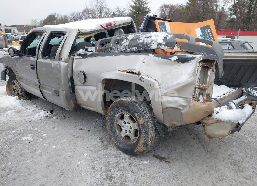 Photo 3 of 2003 Chevrolet Silverado 1500 LS (VIN 2GCEK19T031383711)