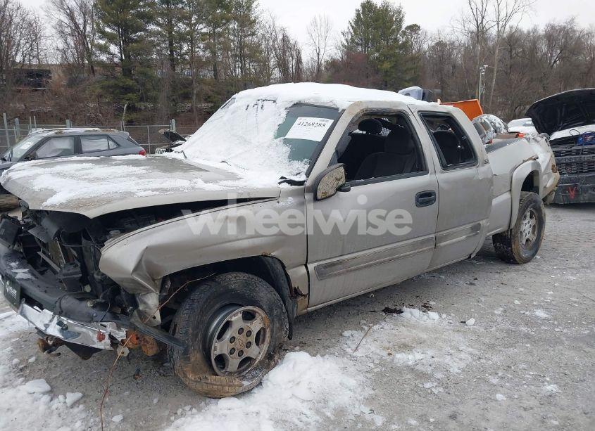 Photo 6 of 2003 Chevrolet Silverado 1500 LS (VIN 2GCEK19T031383711)