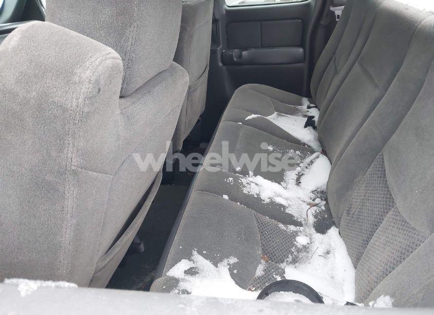 Photo 8 of 2003 Chevrolet Silverado 1500 LS (VIN 2GCEK19T031383711)