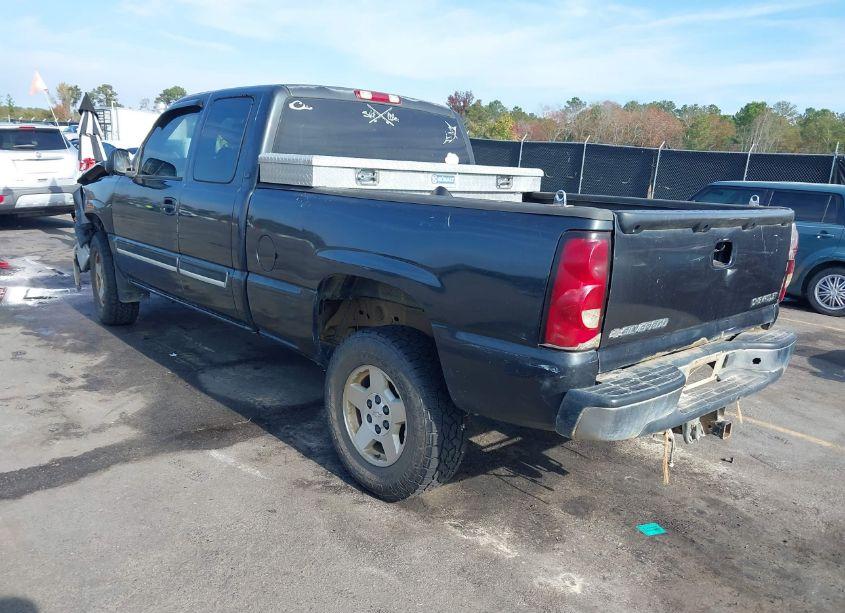 Photo 3 of 2004 Chevrolet Silverado 1500 LT (VIN 2GCEK19T041203872)