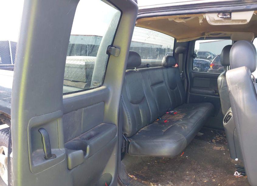 Photo 8 of 2004 Chevrolet Silverado 1500 LT (VIN 2GCEK19T041203872)