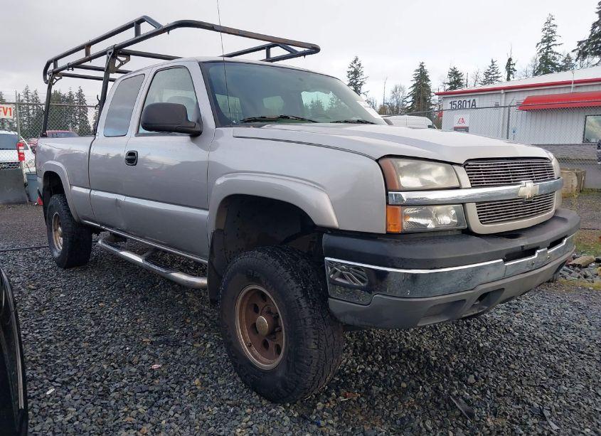 2004 Chevrolet Silverado 1500 LS (VIN 2GCEK19T041204505) main photo