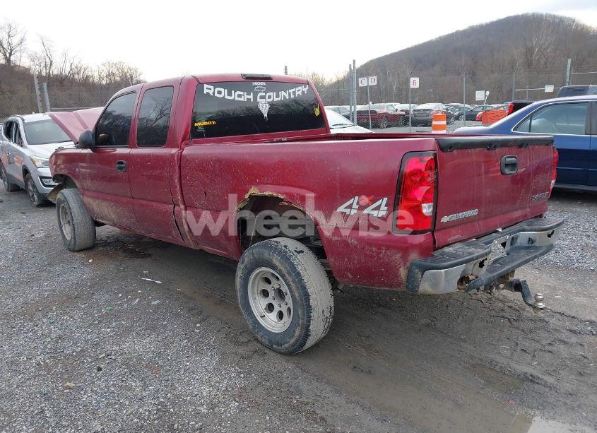 Photo 3 of 2004 Chevrolet Silverado 1500 LS (VIN 2GCEK19T041324143)