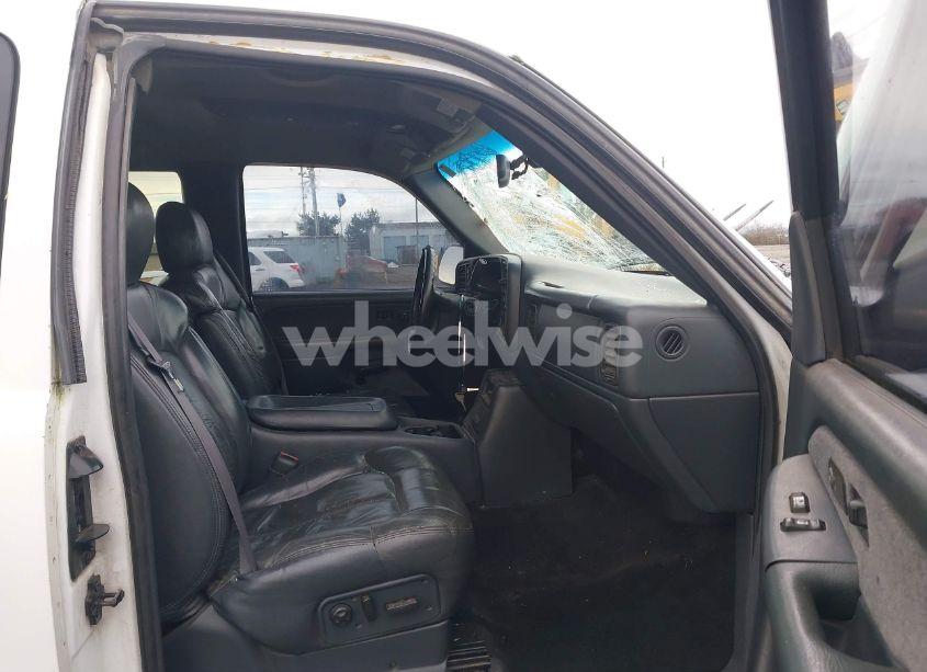 Photo 5 of 2000 Chevrolet Silverado 1500 LT (VIN 2GCEK19T0Y1154145)