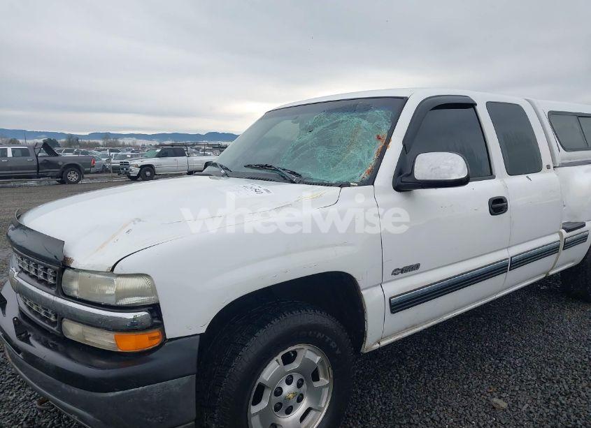 Photo 6 of 2000 Chevrolet Silverado 1500 LT (VIN 2GCEK19T0Y1154145)