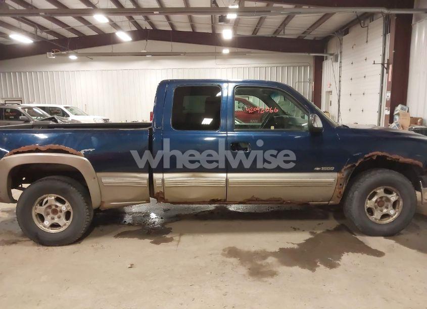 Photo 13 of 2000 Chevrolet Silverado 1500 LS (VIN 2GCEK19T0Y1274947)