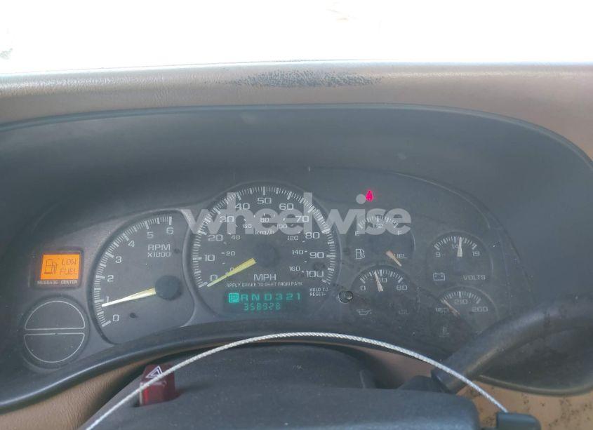 Photo 5 of 2000 Chevrolet Silverado 1500 LT (VIN 2GCEK19T0Y1307915)