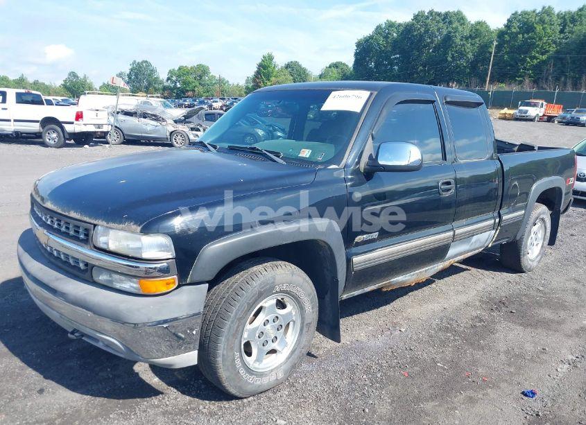 Photo 2 of 2001 Chevrolet Silverado 1500 LT (VIN 2GCEK19T111159957)