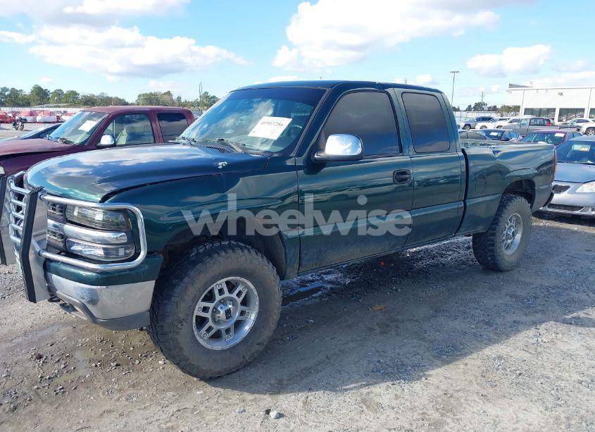 Photo 2 of 2001 Chevrolet Silverado 1500 LS (VIN 2GCEK19T111374612)
