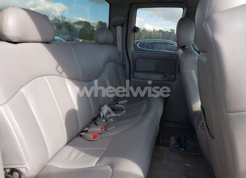 Photo 8 of 2001 Chevrolet Silverado 1500 LS (VIN 2GCEK19T111374612)