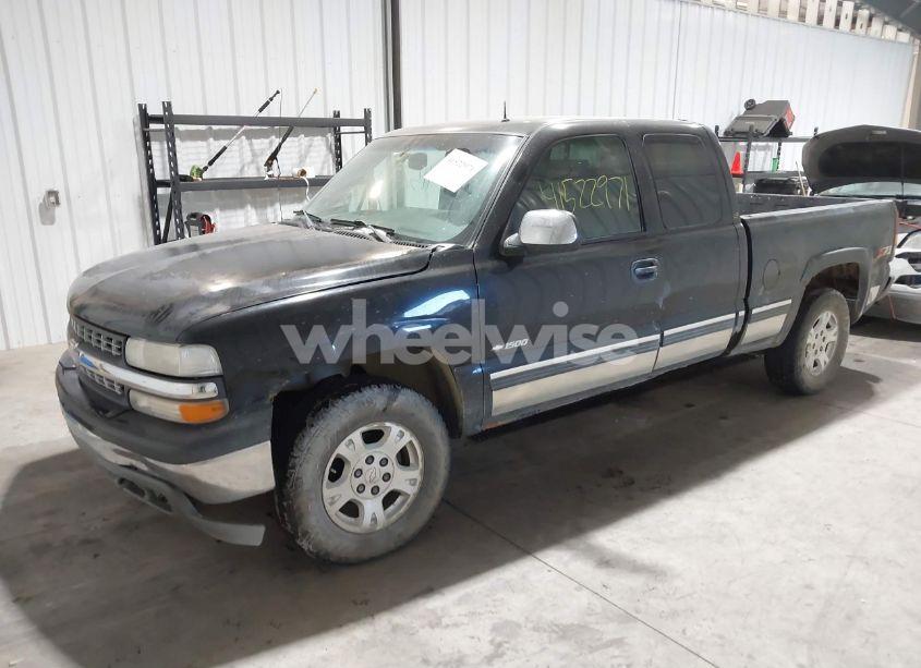 Photo 2 of 2001 Chevrolet Silverado 1500 LT (VIN 2GCEK19T111382113)