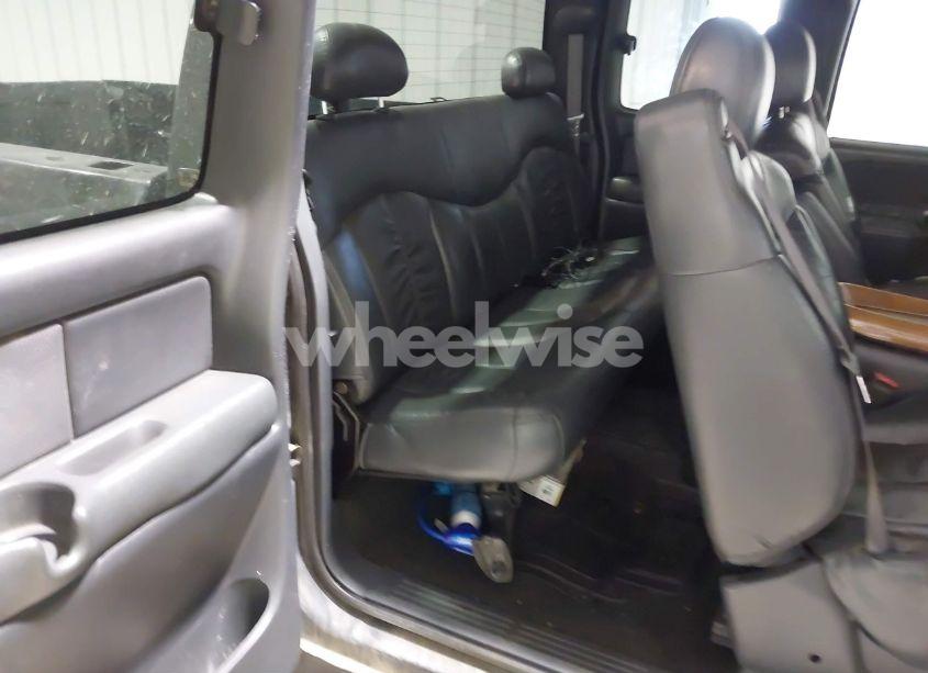 Photo 8 of 2001 Chevrolet Silverado 1500 LT (VIN 2GCEK19T111382113)