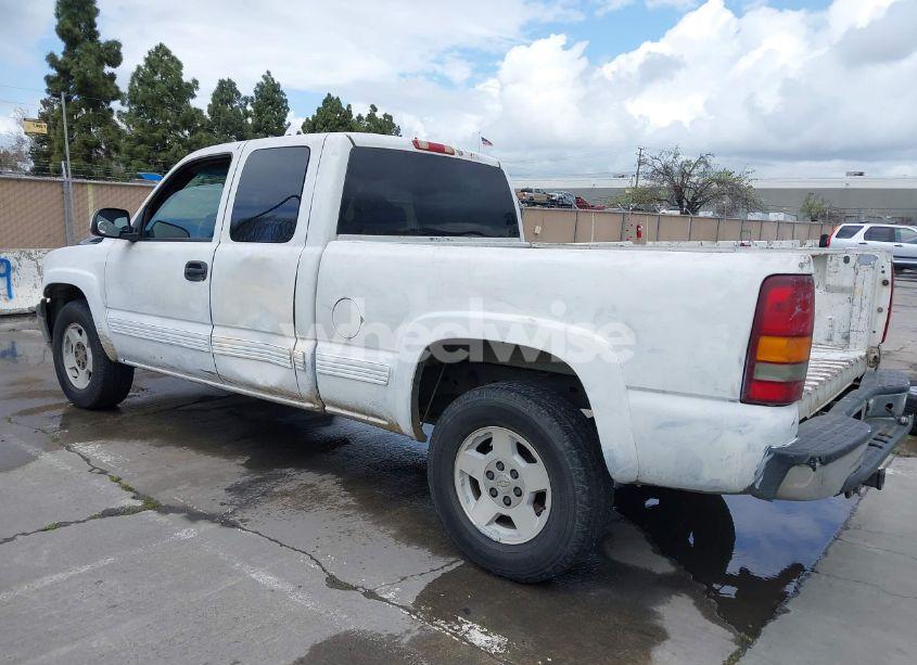 Photo 3 of 2002 Chevrolet Silverado 1500 LS (VIN 2GCEK19T121143534)
