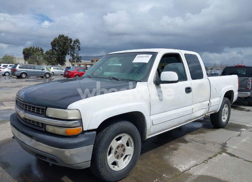 Photo 6 of 2002 Chevrolet Silverado 1500 LS (VIN 2GCEK19T121143534)