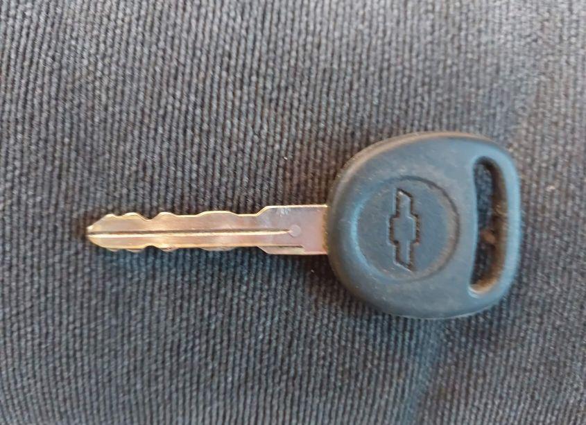 Photo 11 of 2002 Chevrolet Silverado 1500 LS (VIN 2GCEK19T121302052)