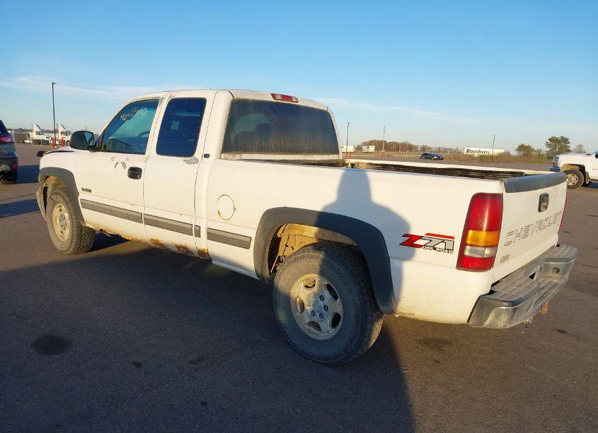 Photo 3 of 2002 Chevrolet Silverado 1500 LS (VIN 2GCEK19T121302052)