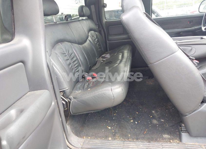 Photo 8 of 2002 Chevrolet Silverado 1500 LS (VIN 2GCEK19T121332801)