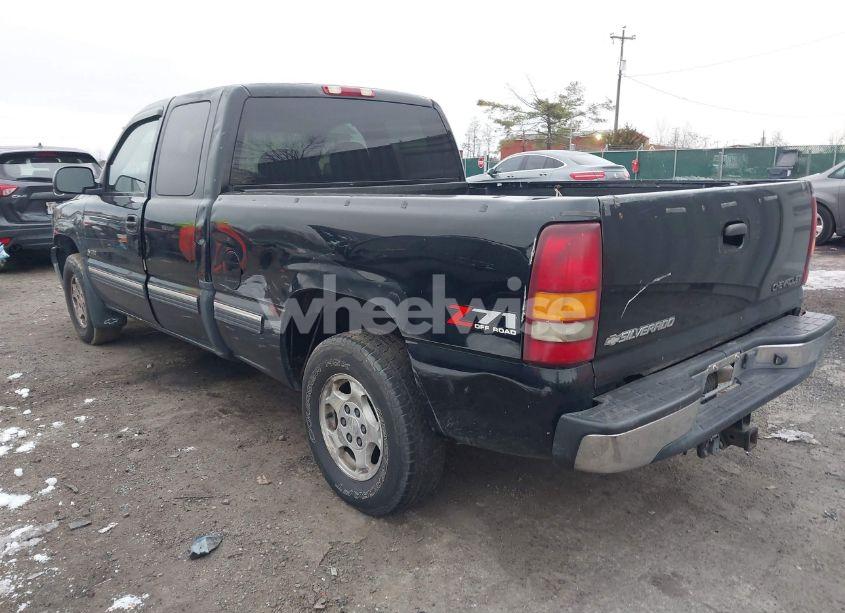 Photo 3 of 2002 Chevrolet Silverado 1500 LS (VIN 2GCEK19T121399530)