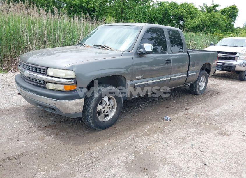 Photo 2 of 1999 Chevrolet Silverado 1500 LS (VIN 2GCEK19T1X1229532)
