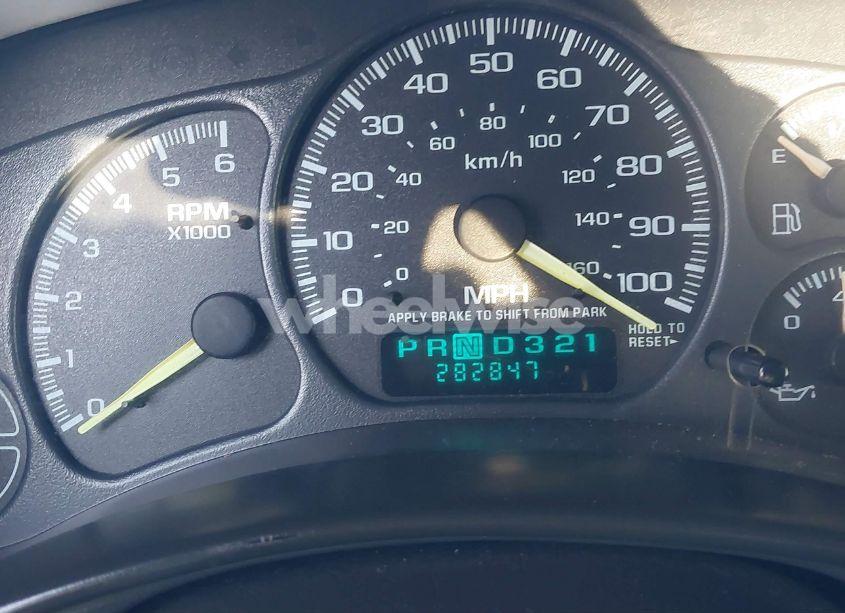 Photo 15 of 2000 Chevrolet Silverado 1500 LT (VIN 2GCEK19T1Y1117024)