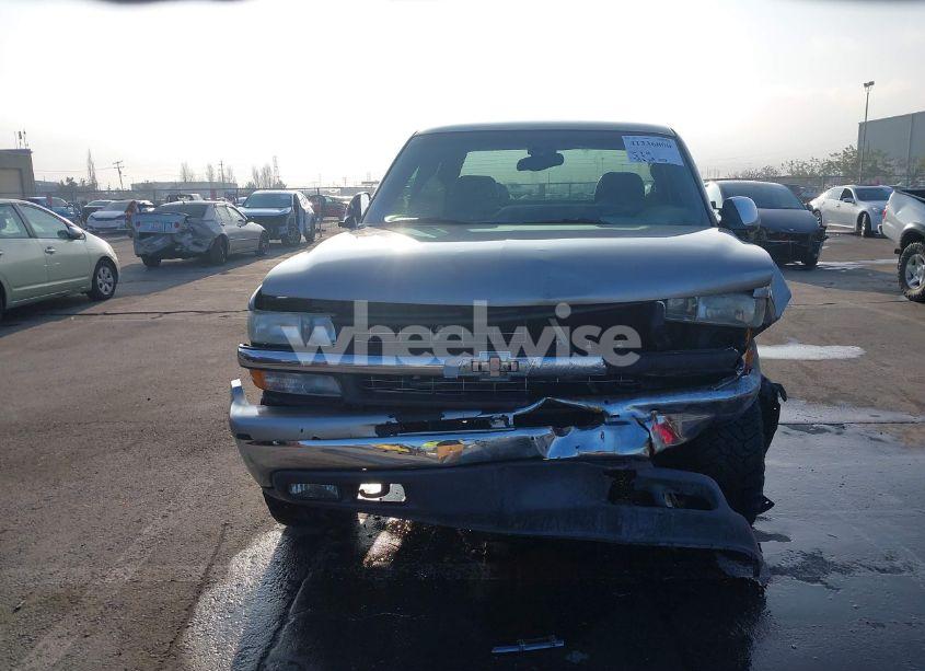 Photo 6 of 2000 Chevrolet Silverado 1500 LT (VIN 2GCEK19T1Y1117024)