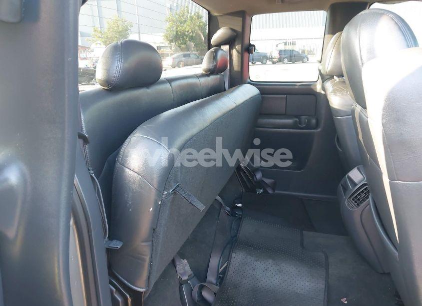 Photo 8 of 2000 Chevrolet Silverado 1500 LT (VIN 2GCEK19T1Y1117024)