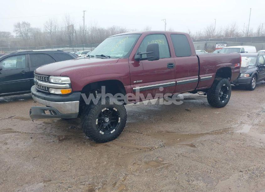 Photo 2 of 2000 Chevrolet Silverado 1500 LT (VIN 2GCEK19T1Y1173450)