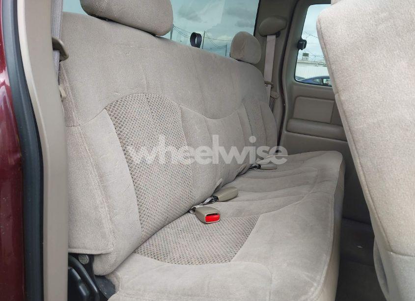 Photo 8 of 2001 Chevrolet Silverado 1500 LS (VIN 2GCEK19T211269500)