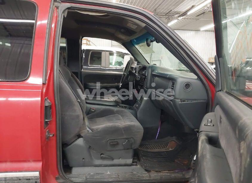 Photo 5 of 2002 Chevrolet Silverado 1500 LS (VIN 2GCEK19T221128475)