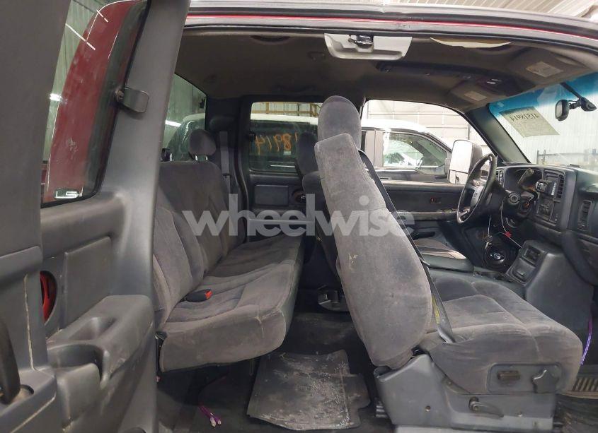 Photo 8 of 2002 Chevrolet Silverado 1500 LS (VIN 2GCEK19T221128475)