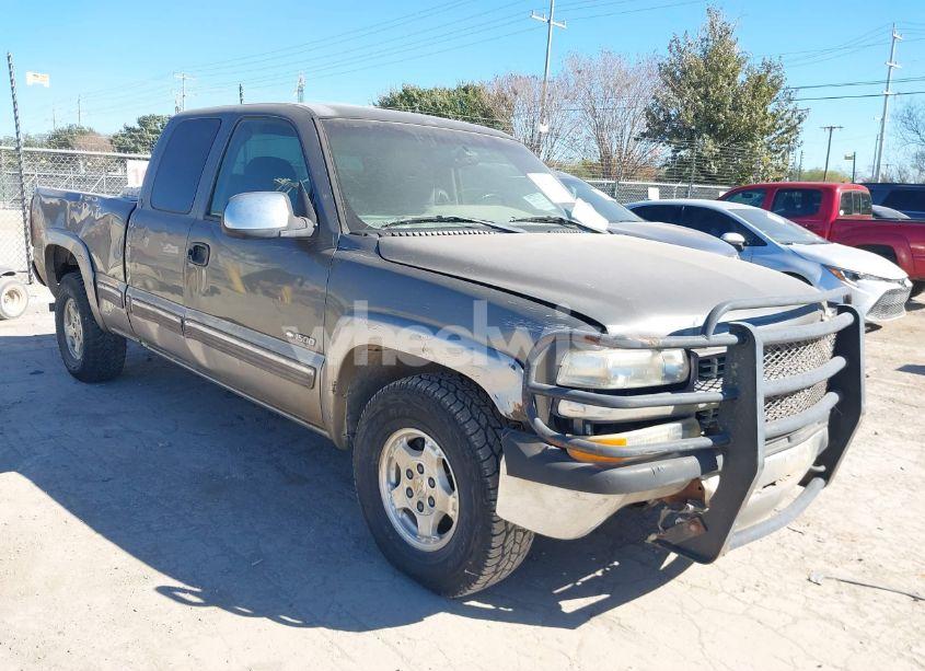 2002 Chevrolet Silverado 1500 LS (VIN 2GCEK19T221151321) main photo