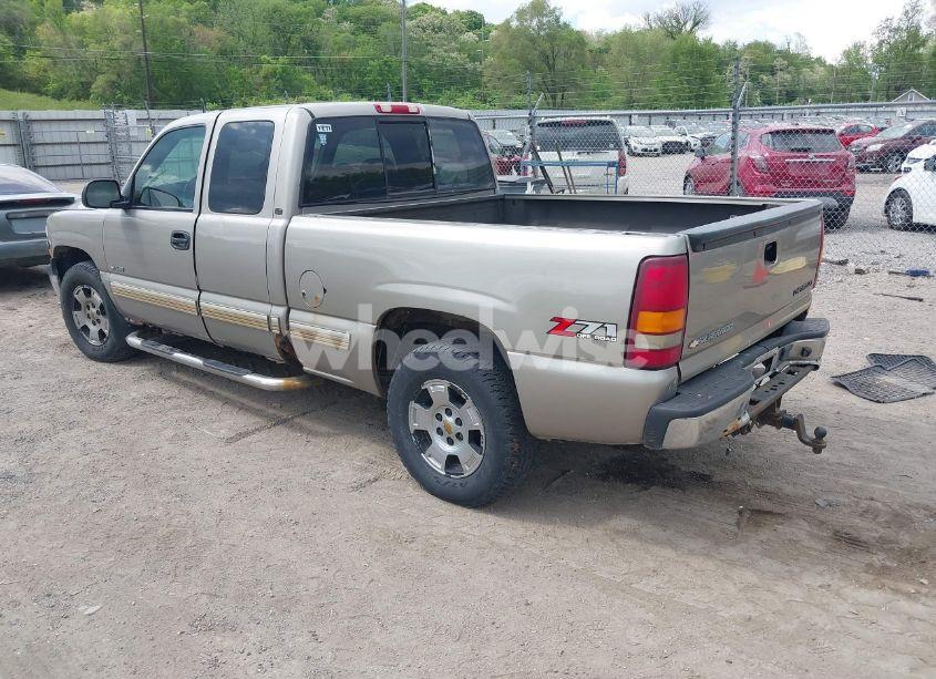 Photo 3 of 2002 Chevrolet Silverado 1500 LT (VIN 2GCEK19T221245702)
