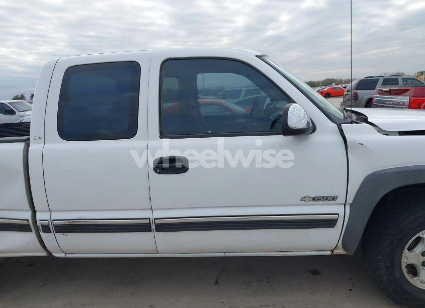 Photo 13 of 2002 Chevrolet Silverado 1500 LS (VIN 2GCEK19T221253556)