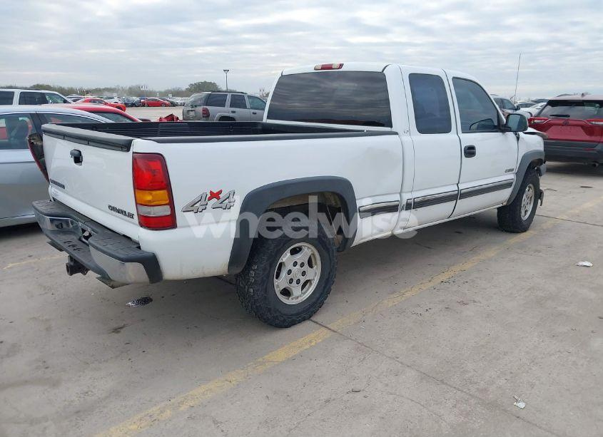 Photo 4 of 2002 Chevrolet Silverado 1500 LS (VIN 2GCEK19T221253556)