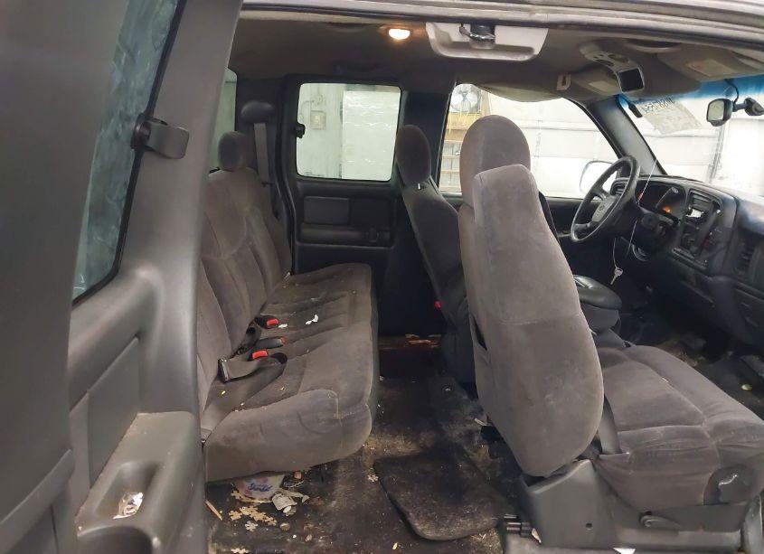 Photo 8 of 2002 Chevrolet Silverado 1500 LS (VIN 2GCEK19T221296178)