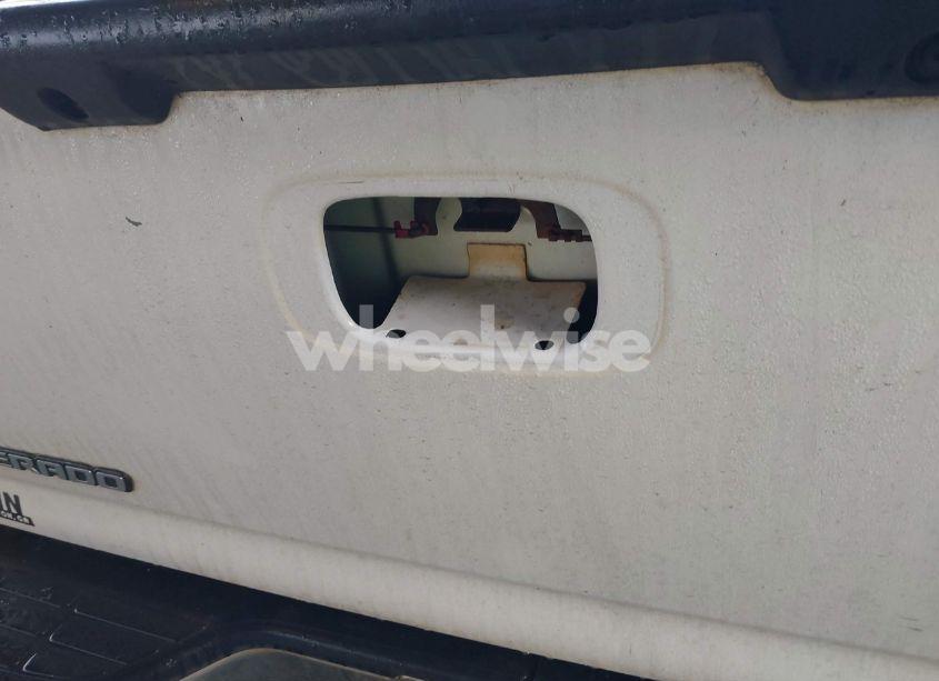 Photo 12 of 2003 Chevrolet Silverado 1500 LS (VIN 2GCEK19T231411251)