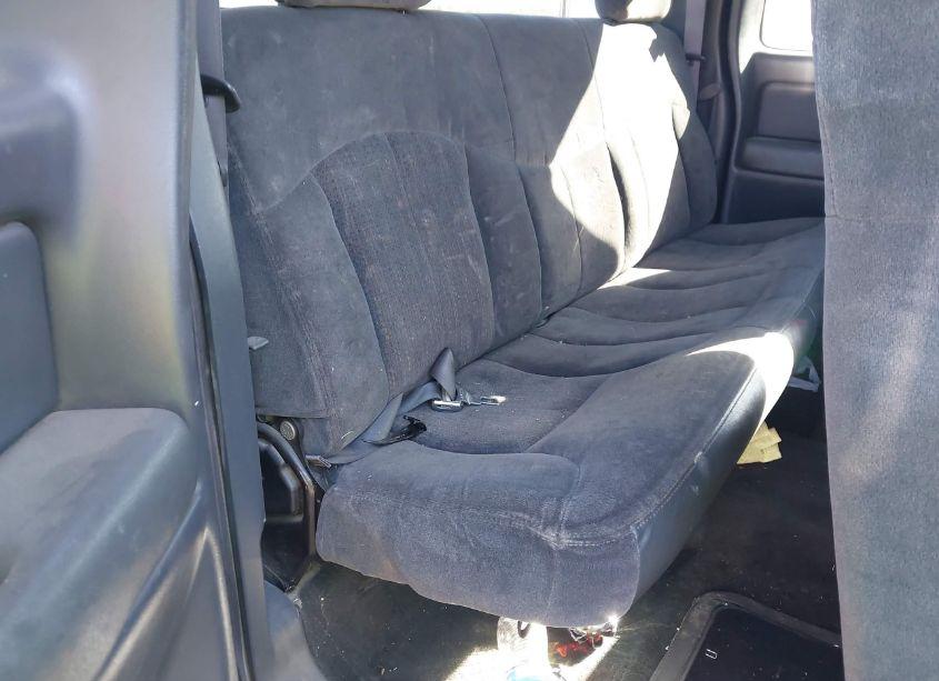 Photo 8 of 2000 Chevrolet Silverado 1500 LS (VIN 2GCEK19T2Y1322755)